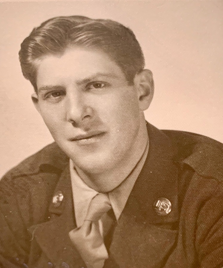 Photo of Victor Motto in uniform